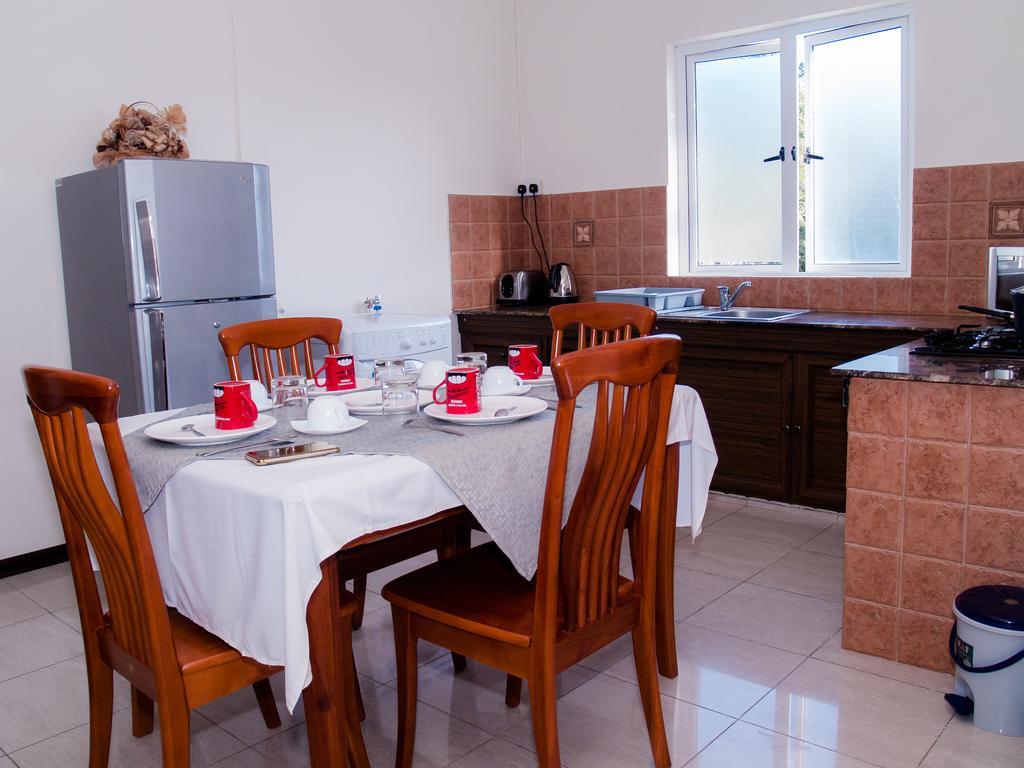 Mo Residence Pereybere Beach Extérieur photo