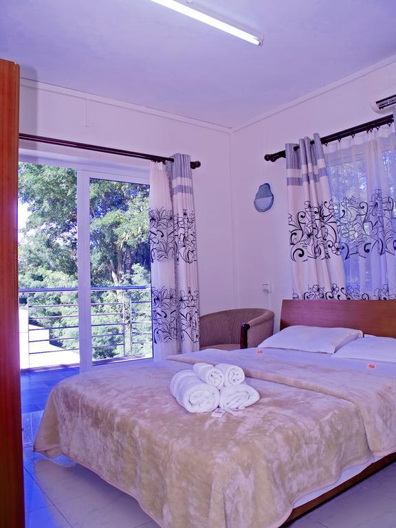 Mo Residence Pereybere Beach Extérieur photo