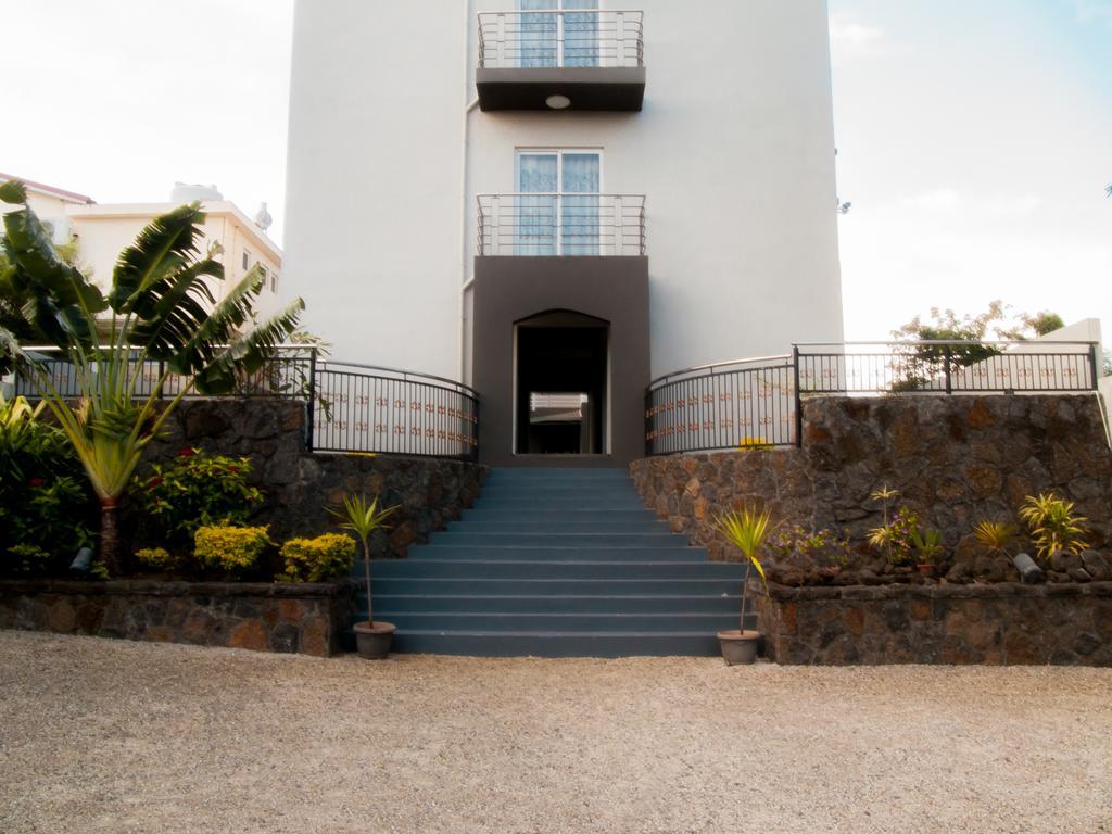Mo Residence Pereybere Beach Extérieur photo
