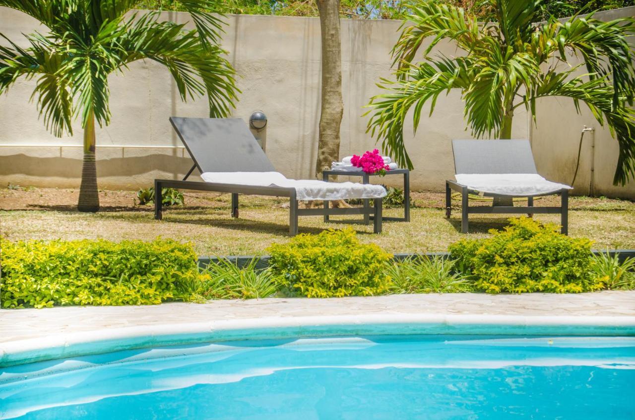 Mo Residence Pereybere Beach Extérieur photo