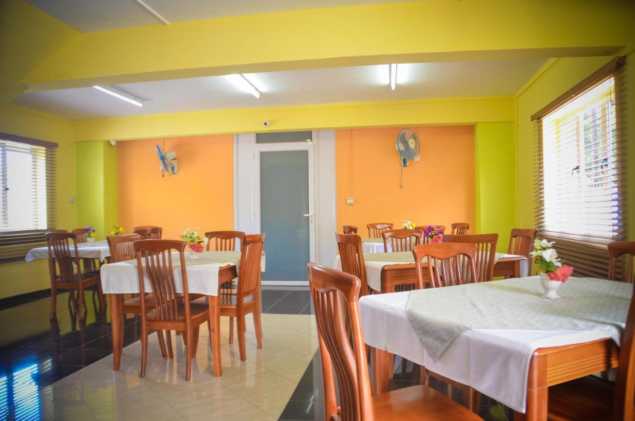 Mo Residence Pereybere Beach Extérieur photo