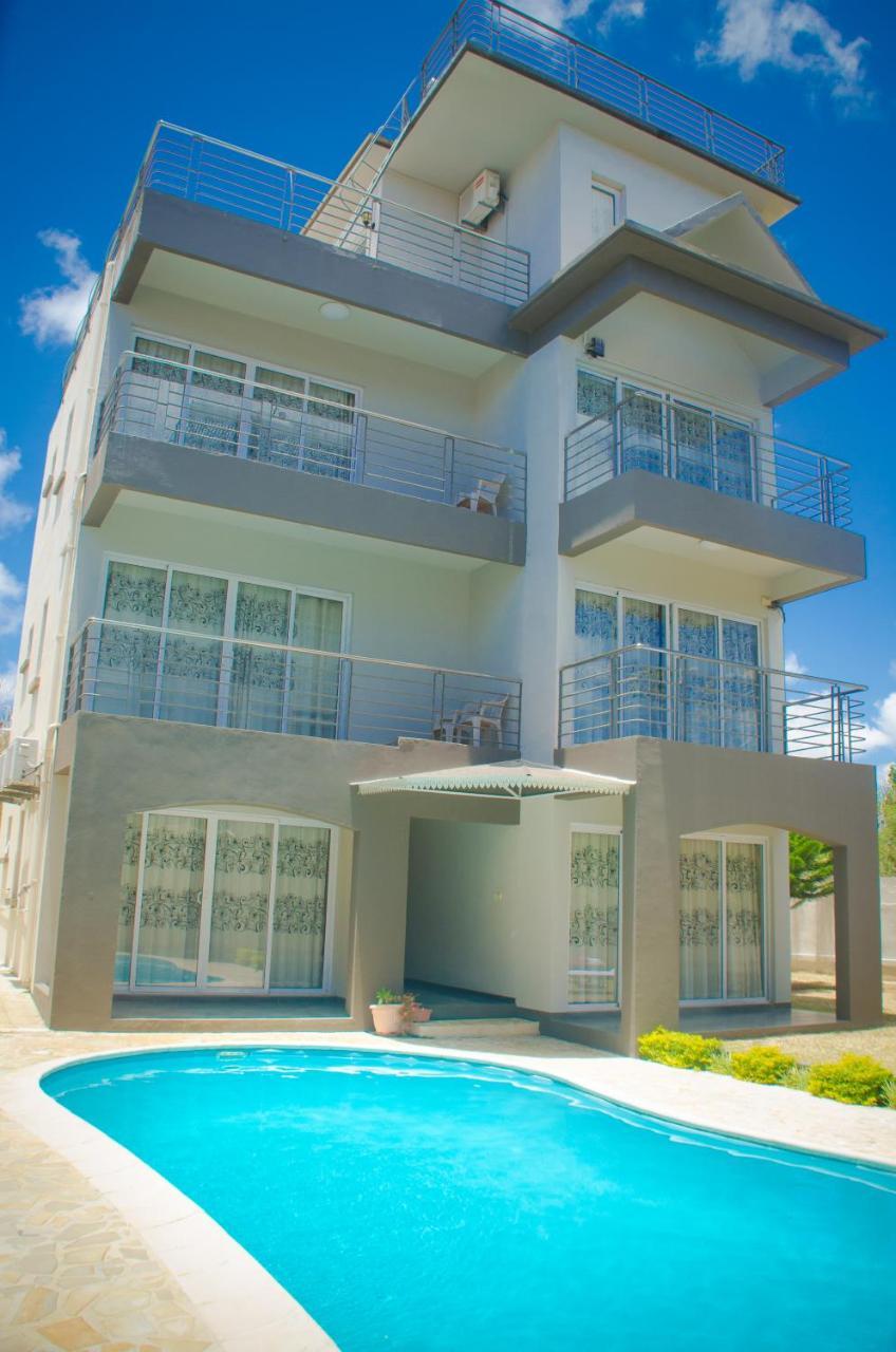 Mo Residence Pereybere Beach Extérieur photo